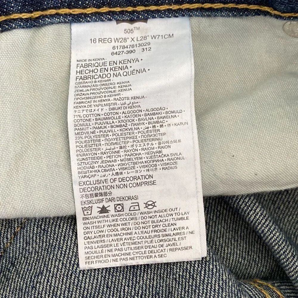 ⭐️LEVI’S 505 Straight Jeans - Picture 6 of 6
